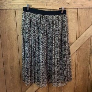a new day•leopard print midi skirt•stretch•L
